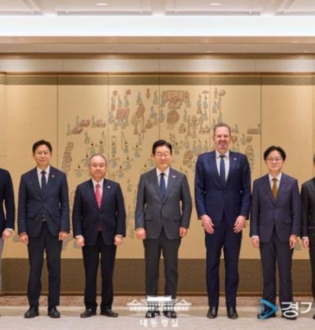 이 대통령, 손정의 회장 접견…"한일 AI협력 가교 역할" 당부
