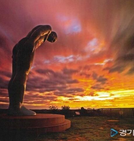 거꾸로 솟아오르는 역고드름처럼, 역사를 거슬러 걸어본다 (평화누리길, DMZ 사색(四色)하다. ①)