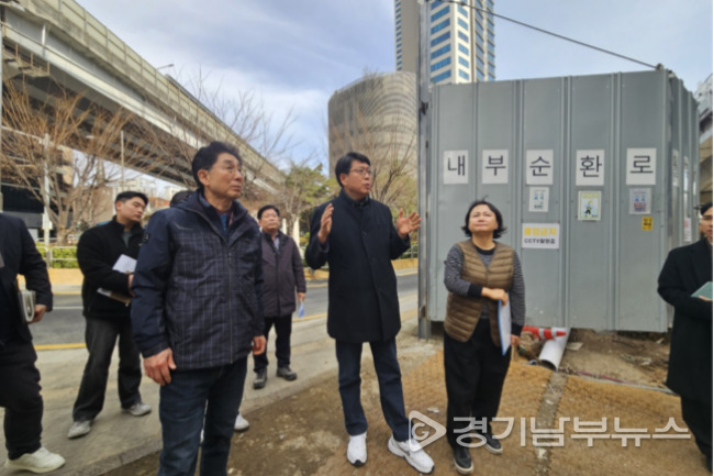 정릉천 월곡천 합류부 수변쉼터 조성 사업 현장 점검