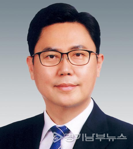 경기도의회 이용욱 의원