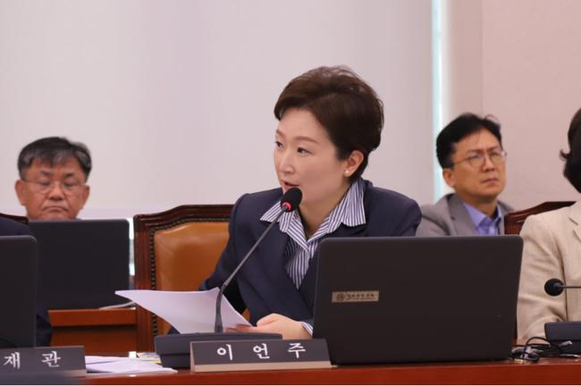 이언주 더불어민주당 최고위원(미래경제성장전략위원장, AI강국위원회 AX분과장)