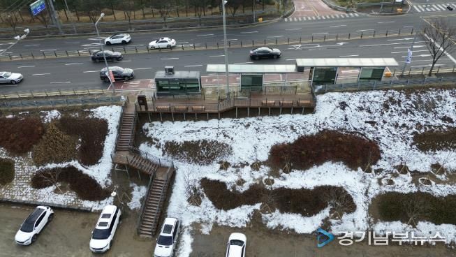 용인특례시가 수지구 성복동에 조성한 미세먼지 차단숲