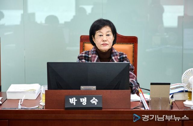 박명숙 의원, 도로 인프라 적기 구축과 현안 해결 강력 촉구