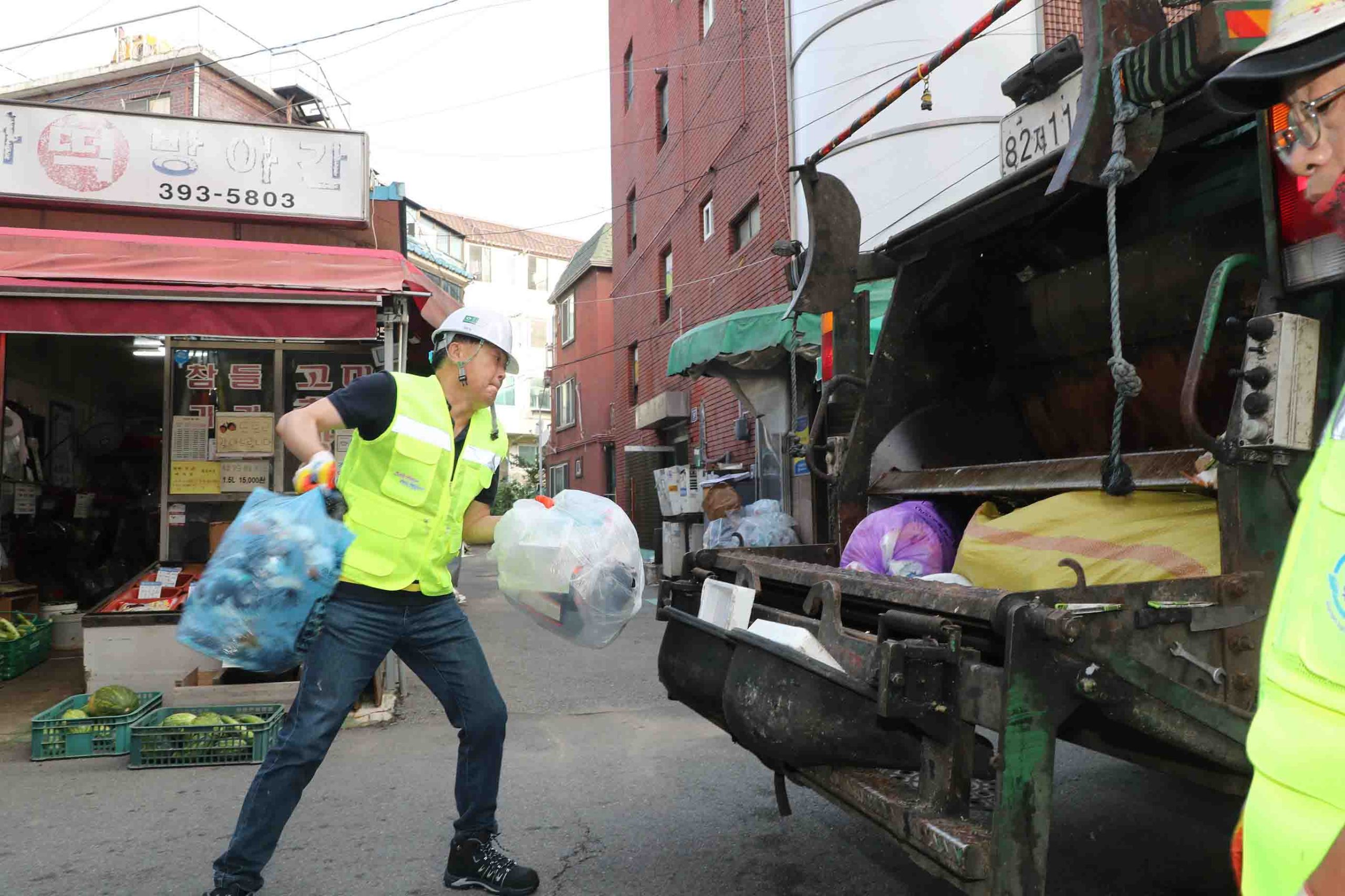 하은호시장 1주년 현장 소통_시장청소