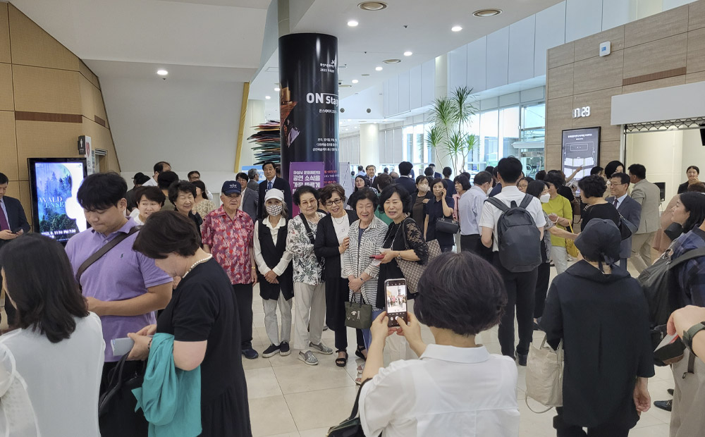 18일 오후 6시 동탄복합문화센터 반석아트홀. 도민에게 큰 사랑을 받은 그라시아스합창단 소프라노 이민주 독창회. 사진: 경기남부뉴스