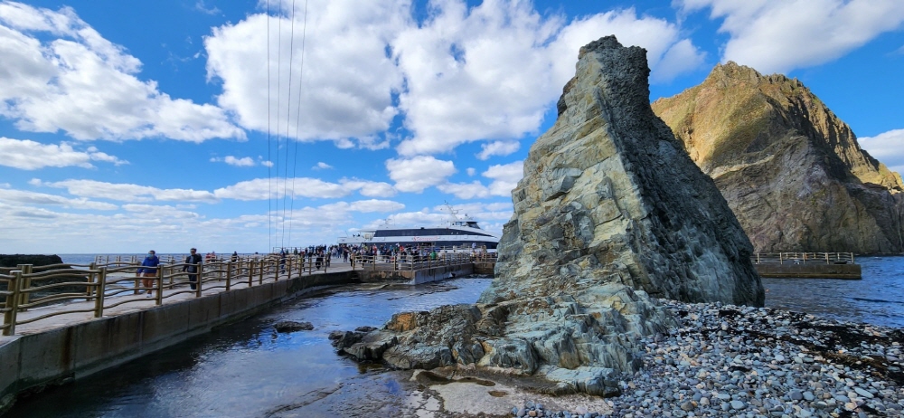 독도의 전경 사진: 배건일, 경기남부뉴스