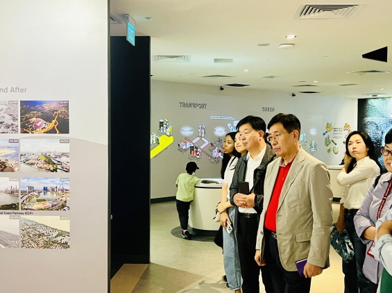 전진선 군수 싱가포르 시찰 (사진2)