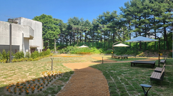 성남 두물길 내 소풍마당