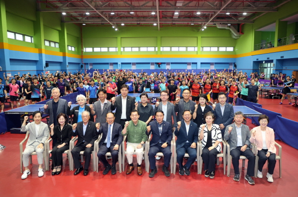 '제3회 수원특례시장기 탁구대회 개회식’에 이재식 의장 및 시의원 참석